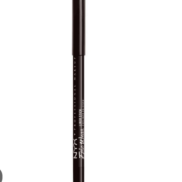 NYX 8 piece make up bundle brand new-blush-lip-plumper-primer-etc - Picture 9 of 9